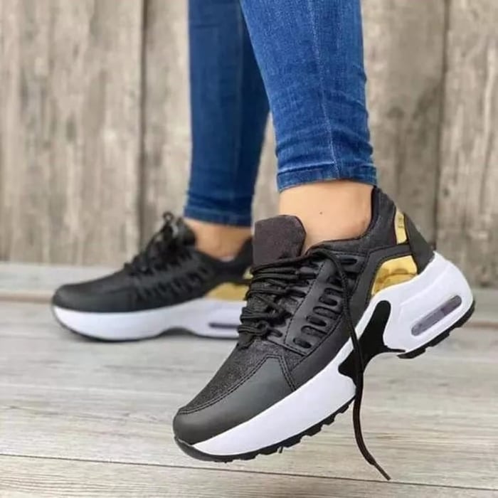 StrideLoop - Schnürsneaker mit runder Zehenpartie und flexibler Sohle