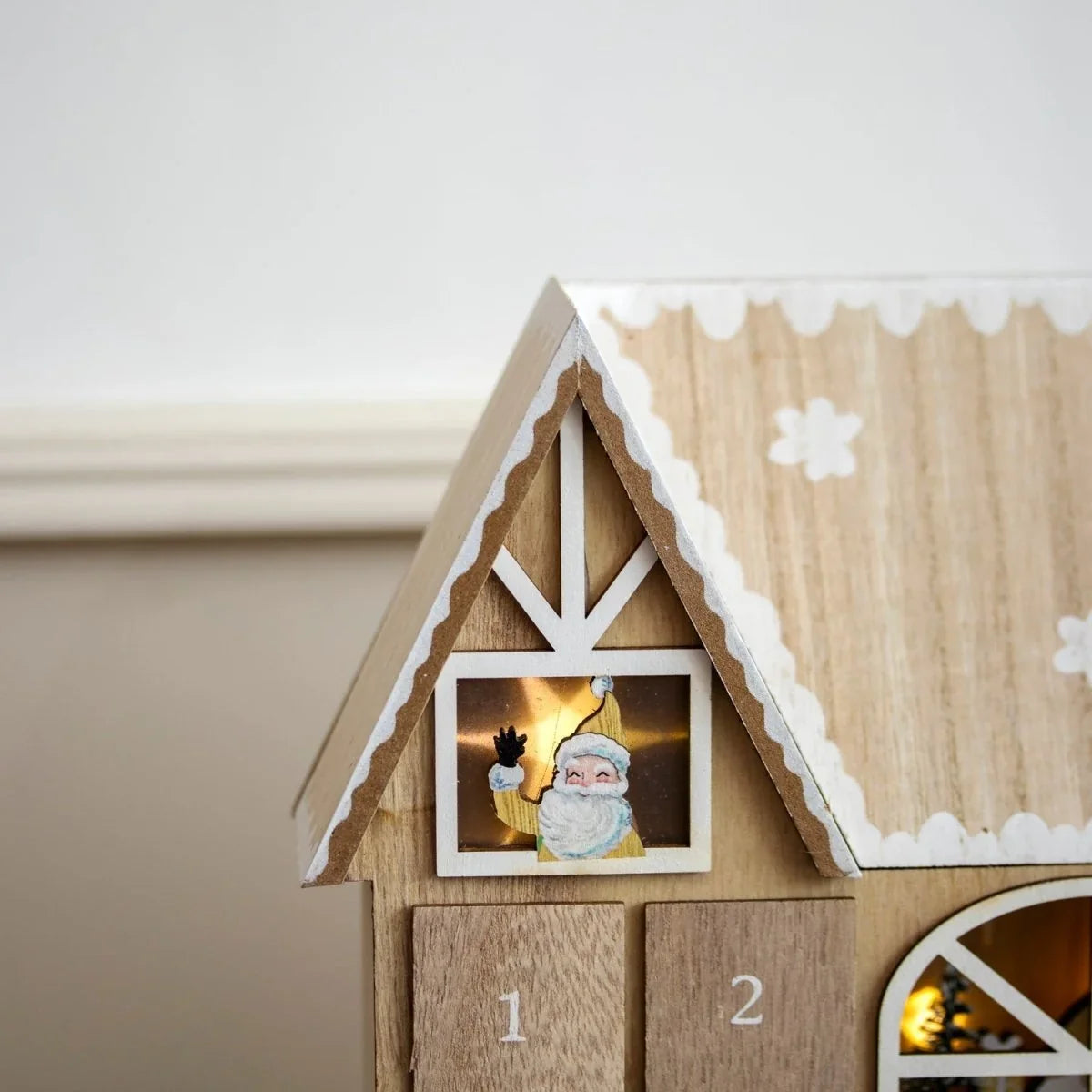 Yulewood - Adventskalender aus Holz mit LED-Beleuchtung