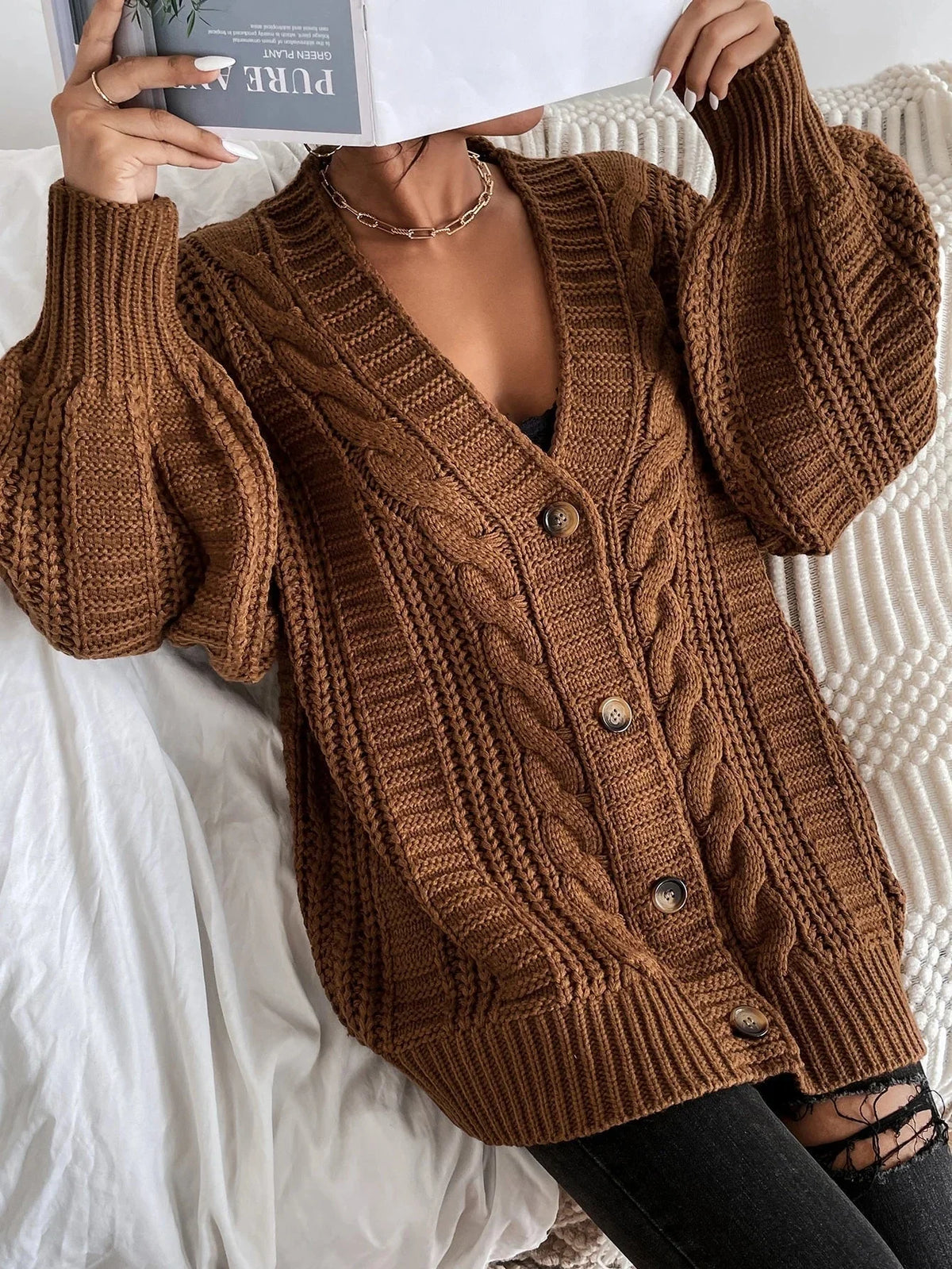 Cardivex - Damen-Strickjacke mit V-Ausschnitt und durchgehendem Zopfmuster