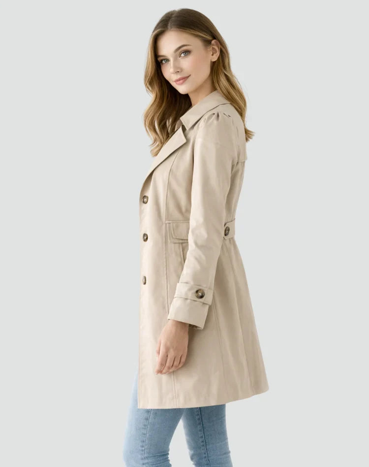 Fitcoat - Taillierter Trenchcoat mit Reverskragen