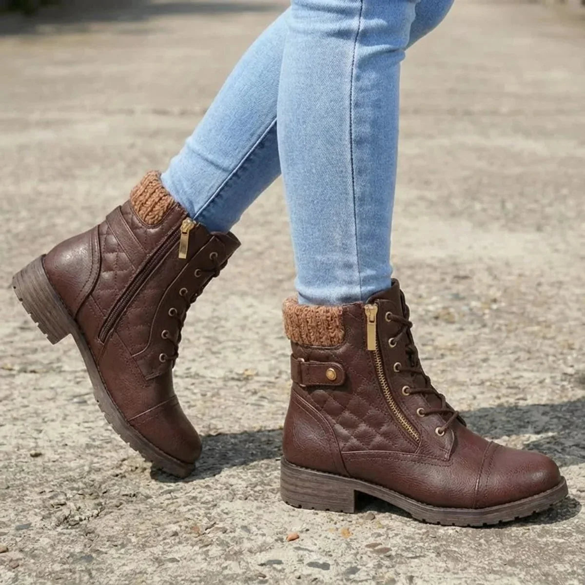 Quilven - Gestepptes Stiefeletten mit Rautenmuster und Schnürung