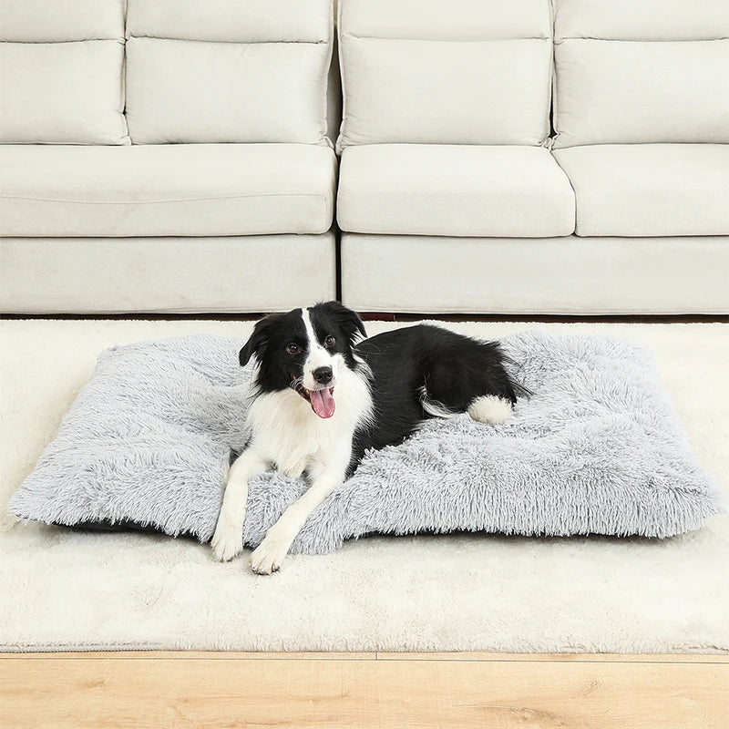 Hundebett | Extraweiches rechteckiges Plüschbett | Atmungsaktiver Baumwollbezug | PawFluff