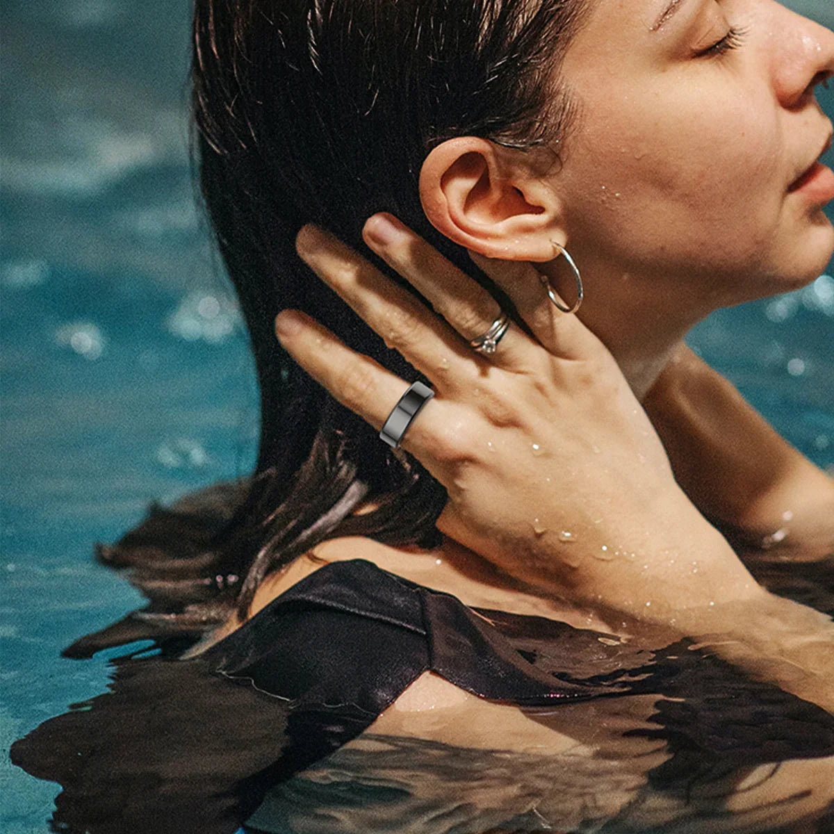 VitalForge – Smart-Ring aus Edelstahl zur Aktivitäts- und Vitalzeichenverfolgung