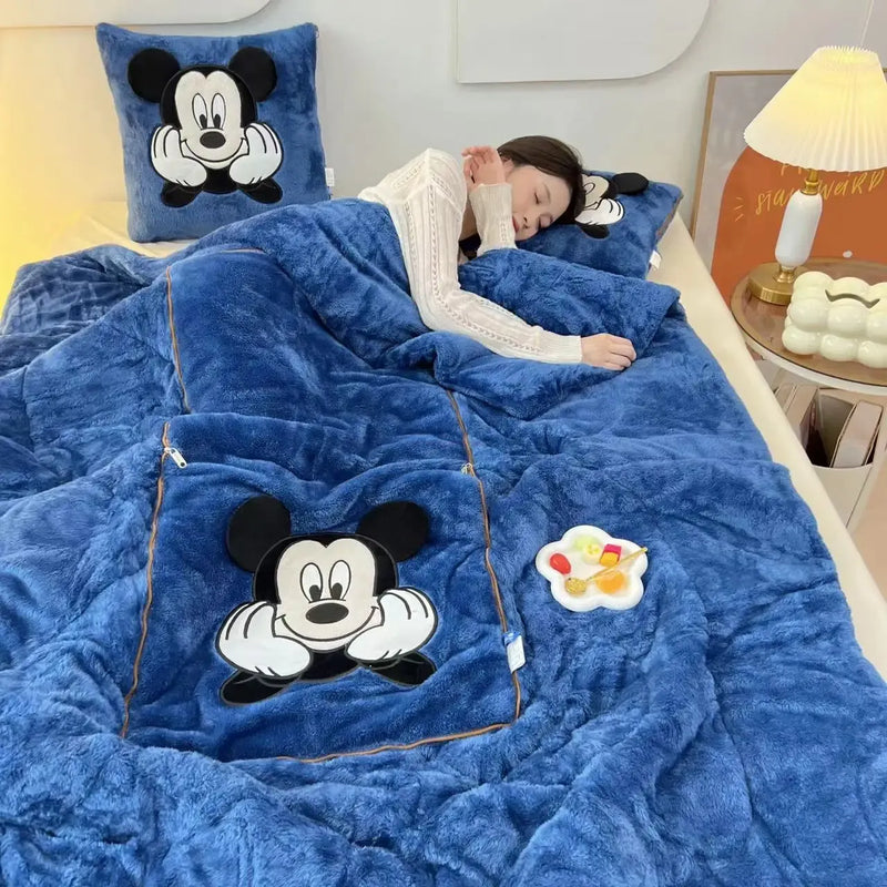 Pillowza - Umwandelbare Decke mit Kissenkombination und 2 Kissen