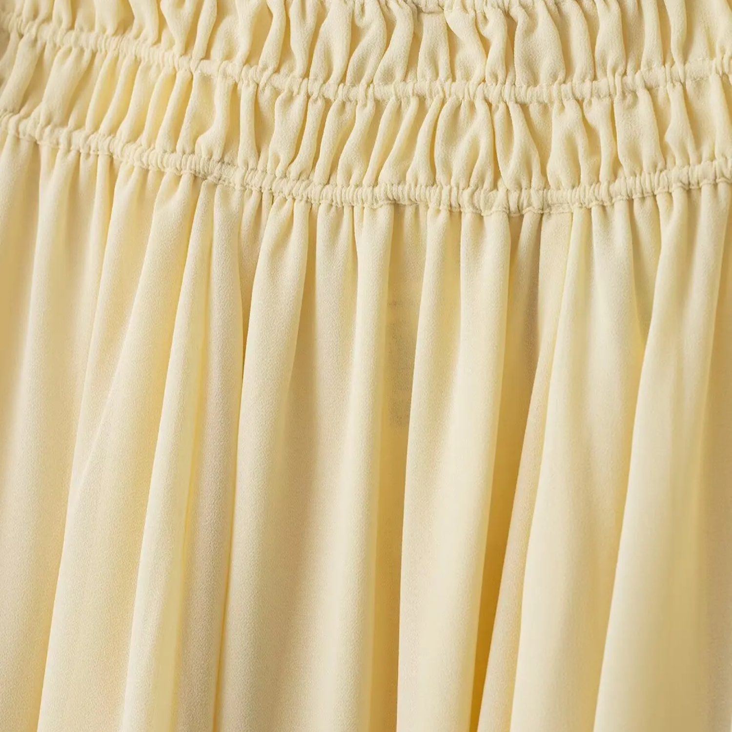 Clara | Elegantes Chiffon-Set mit V-Ausschnitt-Bluse und Maxirock