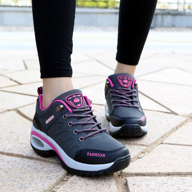 Sneakyn - Damen-Sneaker mit strukturierter Ferse