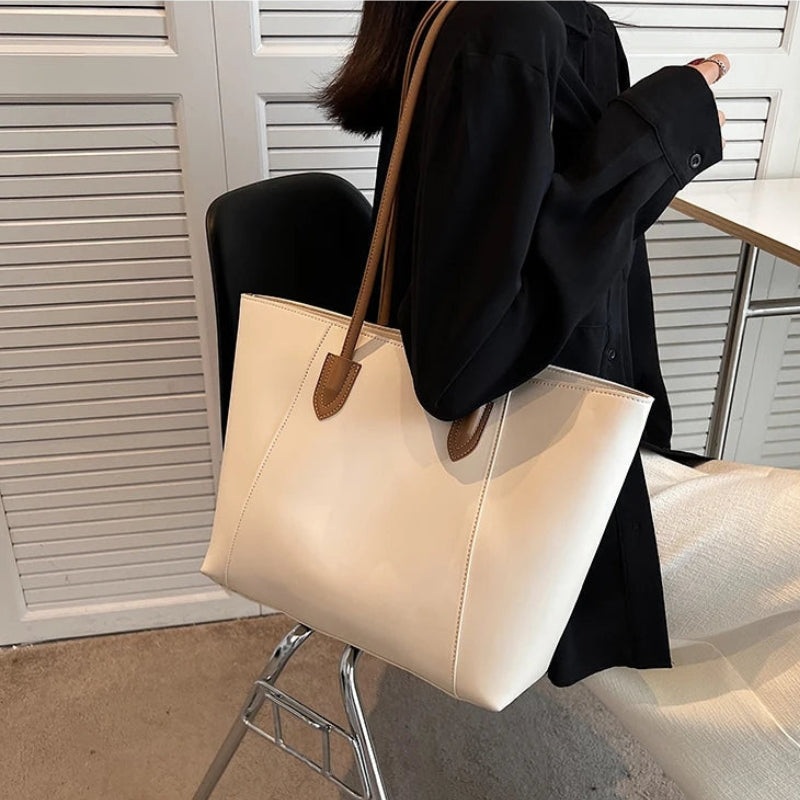 Laura – Schultertasche mit Griffen und innerer Zippertasche