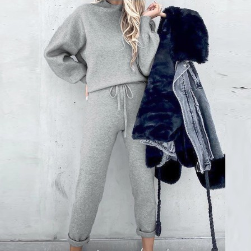 Lounge Set für Damen mit Sweatshirt und Hose