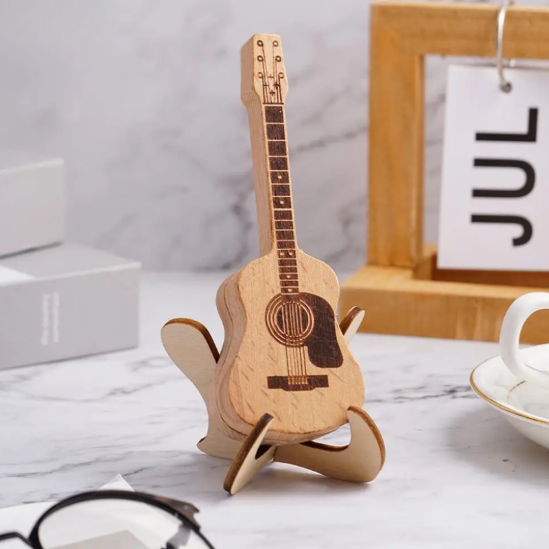 Pickrest - Gitarrenplektrenhalter aus Holz mit Ständer