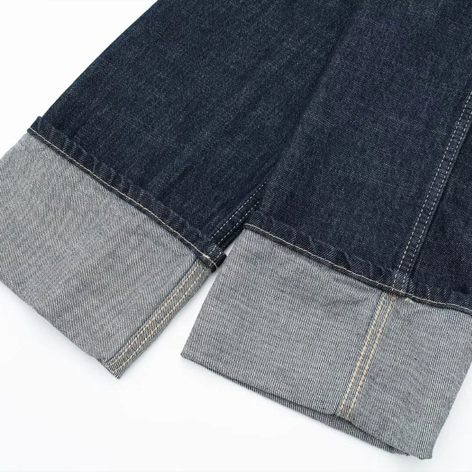 Lea | Streetwear-Denim-Set mit Cropped Jacke und Weiten Hosen