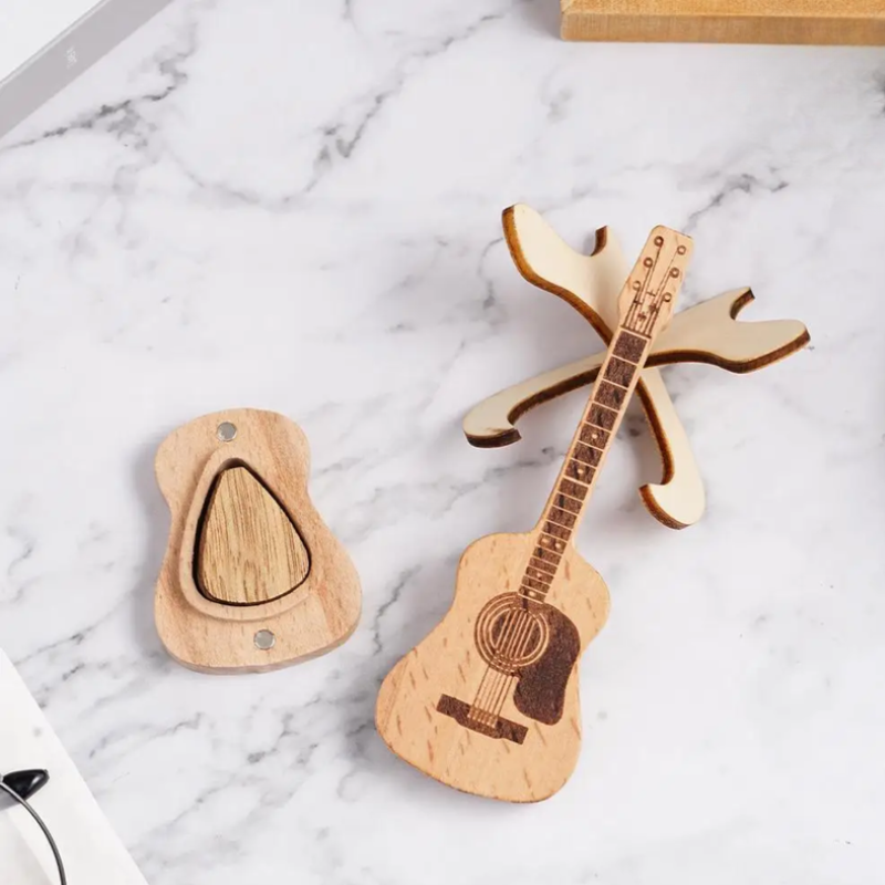 Pickrest - Gitarrenplektrenhalter aus Holz mit Ständer