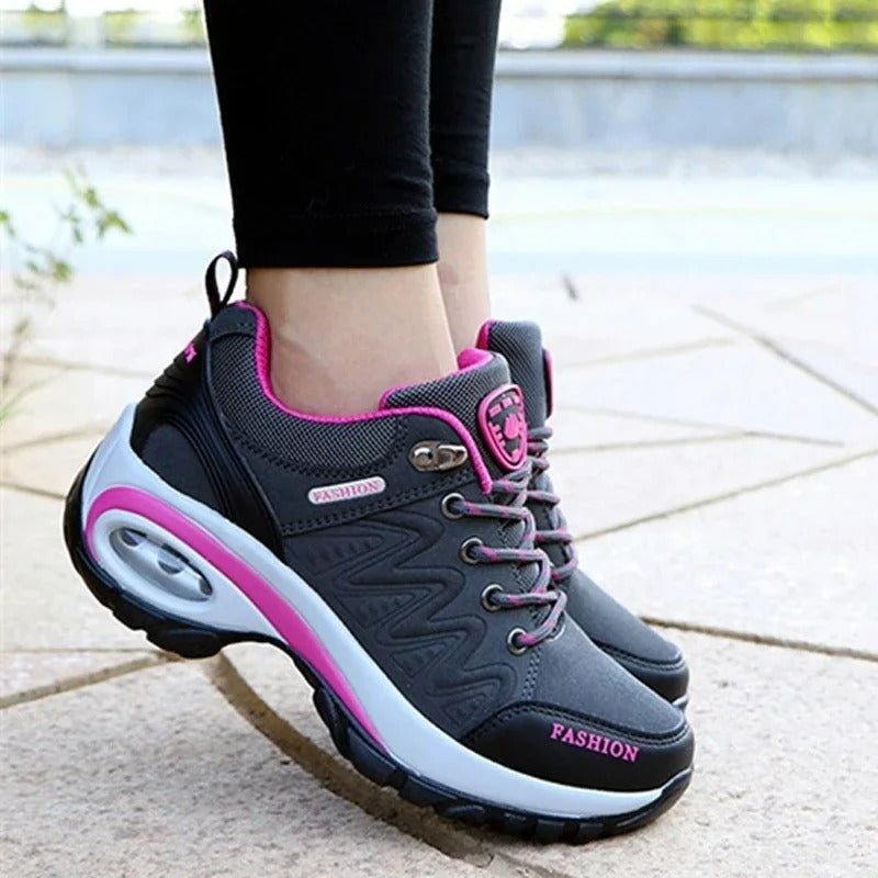 Sneakyn - Damen-Sneaker mit strukturierter Ferse