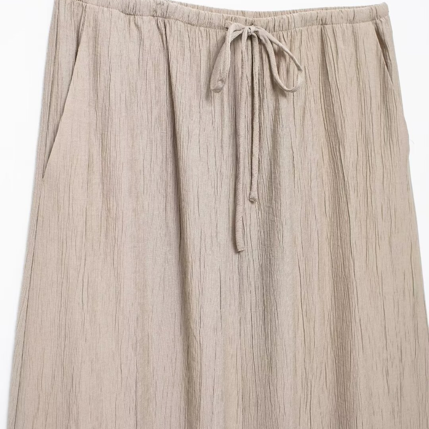 Johanna | Streetwear-Zweiteiler mit Schnürweste und Rock