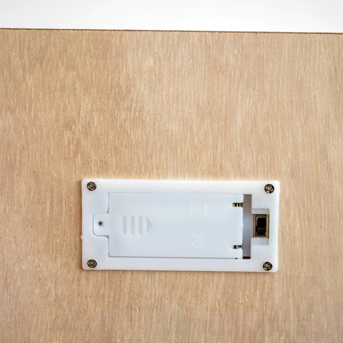 Yulewood - Adventskalender aus Holz mit LED-Beleuchtung