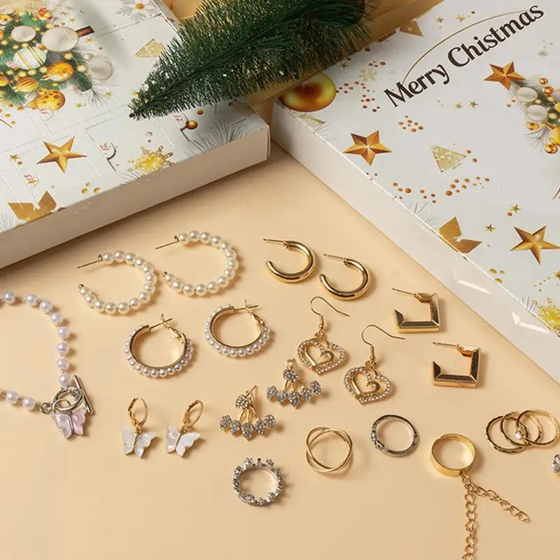 Schmuck-Adventskalender mit Halsketten und Ringen für Mädchen