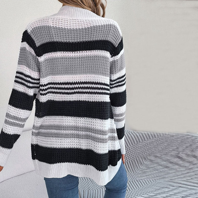 Trelina - Cardigan mit mehrfarbigem Streifenmuster