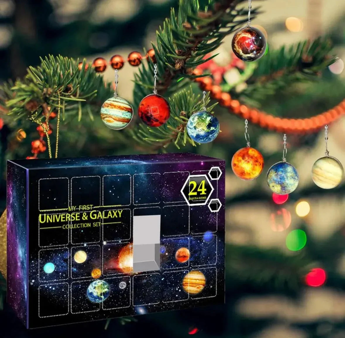 Noelaxy - Adventskalender mit 24 Planeten-Anhängern