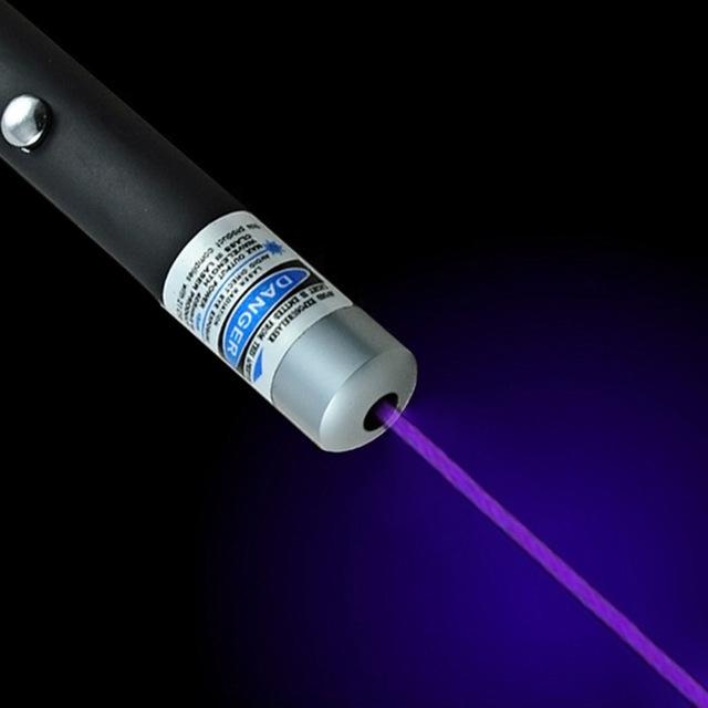 Laserpointer | Bis 1000 m Reichweite | High-Power Multi-Color Laser | Pointrix