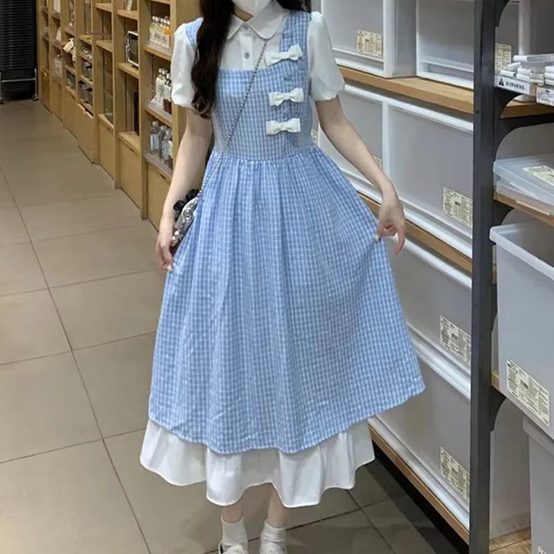 Damen-Dirndl mit  Traditionelle Trachtenelemente