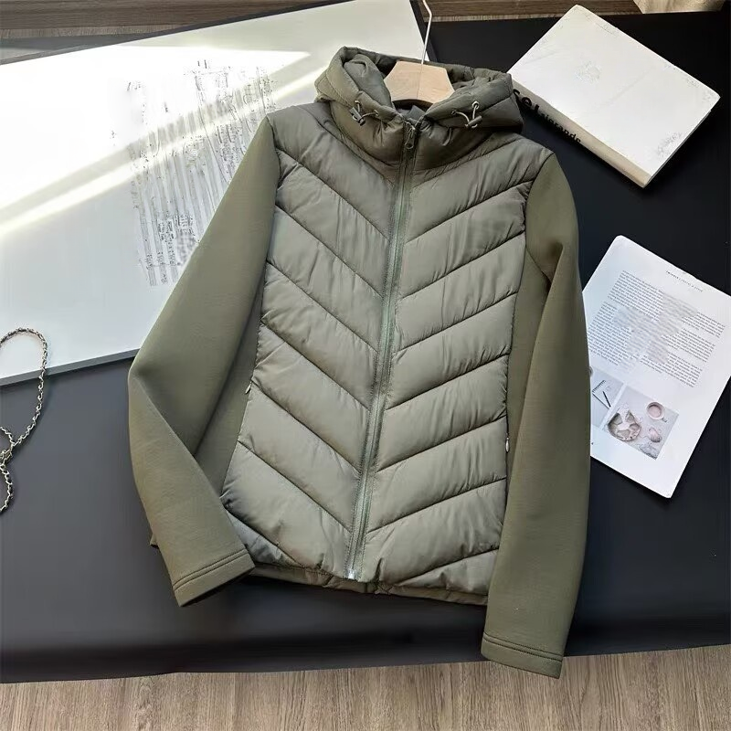 Puffora - Wattierte Jacke mit Chevron-Muster und fester Kapuze