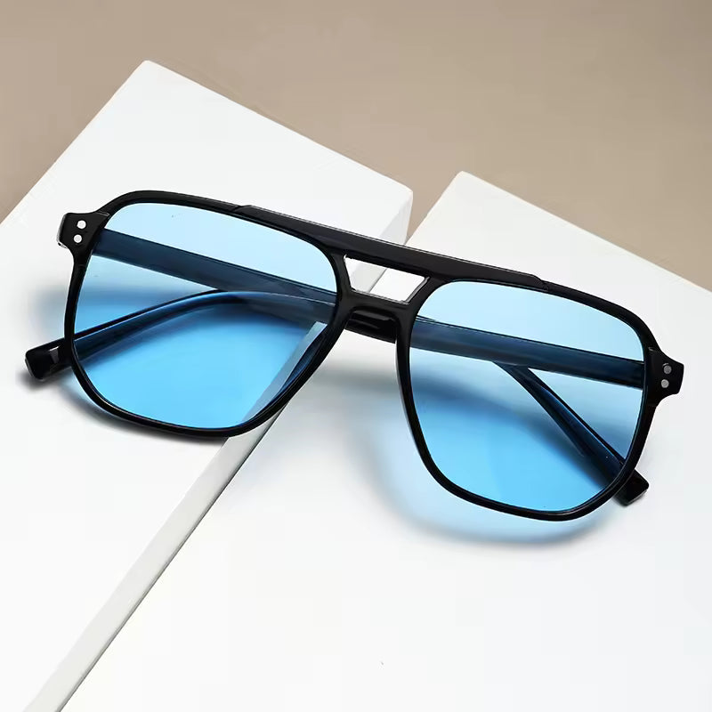 Elora – Quadratische Sonnenbrille mit Farbverlaufgläsern